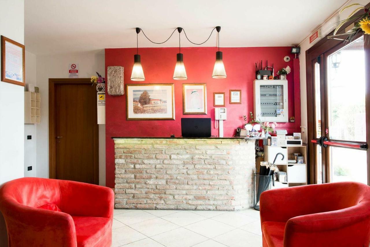 Hotel Le Corti Pitstop Ferrara Kültér fotó